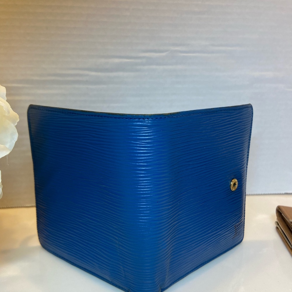 Authentic Louis Vuitton Blue Epi Porte-Billets Compact Wallet Toledo Luxury - Picture 5 of 10